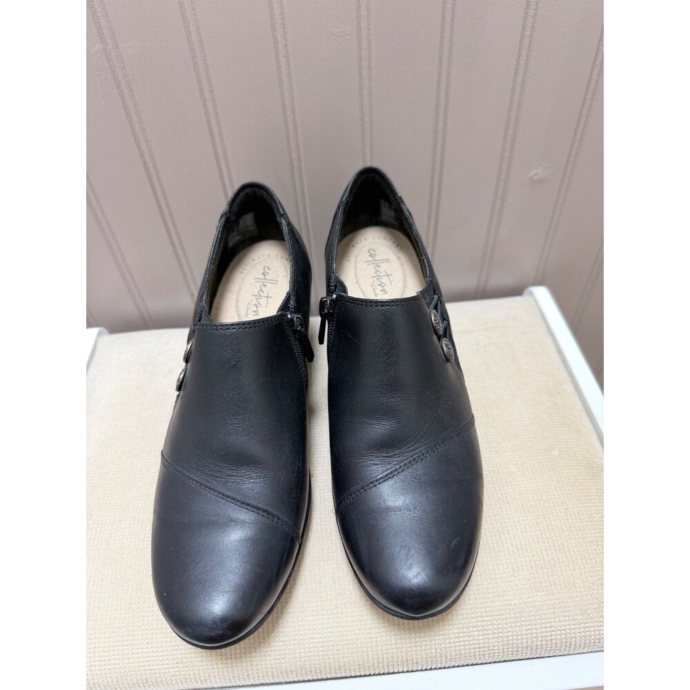 Clarks Shoes Women 7.5M Black Leather Shootie Casual Side Zip Block Heel - Picture 2 of 9